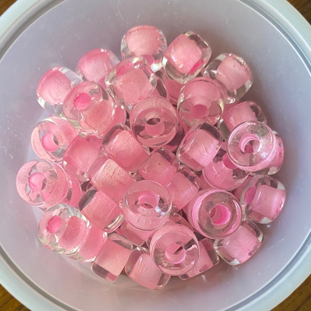 62 PIECES  Acrylic Spacer Beads Clear with Pink